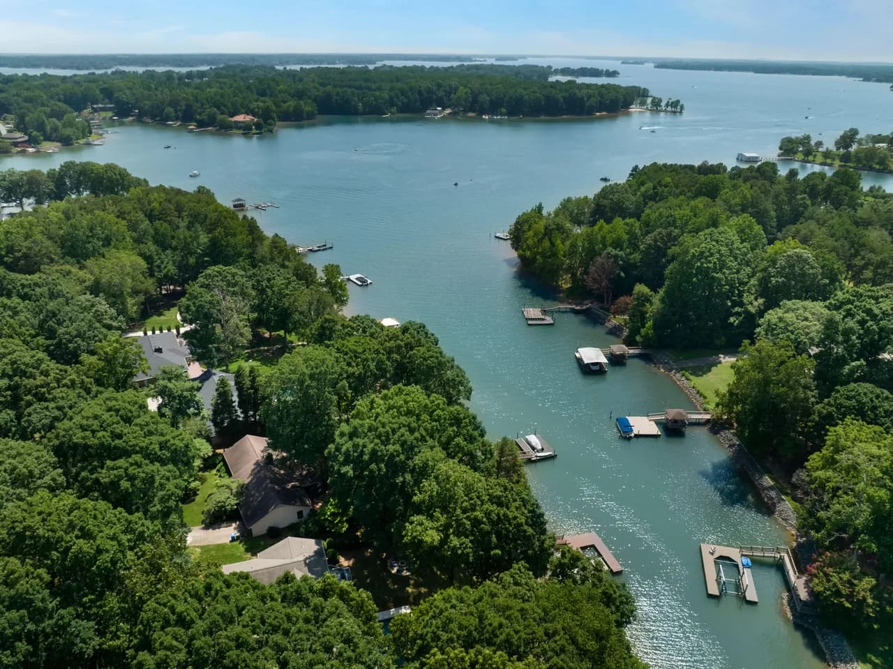 Lakeside Escape Vacation Home in Mooresville photo 4