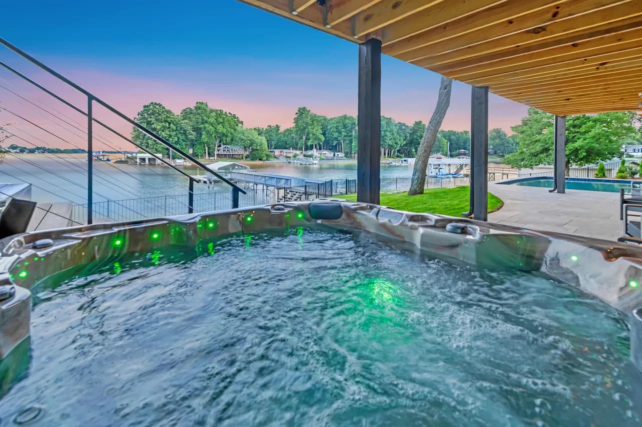 Lakeside Escape Vacation Home in Denver Colorado photo 2