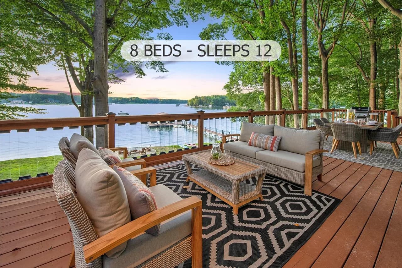 Lakefront Vacation Home in Mooresville