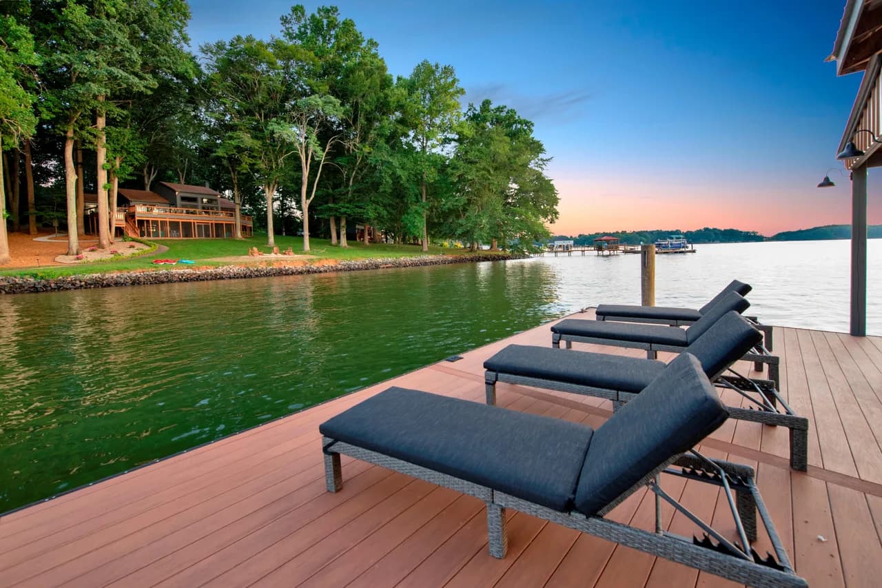 Lakefront Vacation Home in Mooresville photo 3