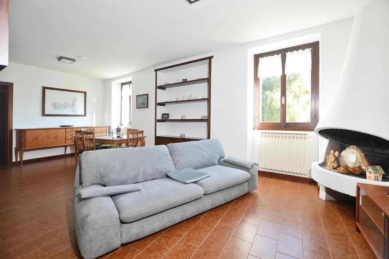 Lakeside Vacation Home in Colico, Lombardy, Italy photo 5
