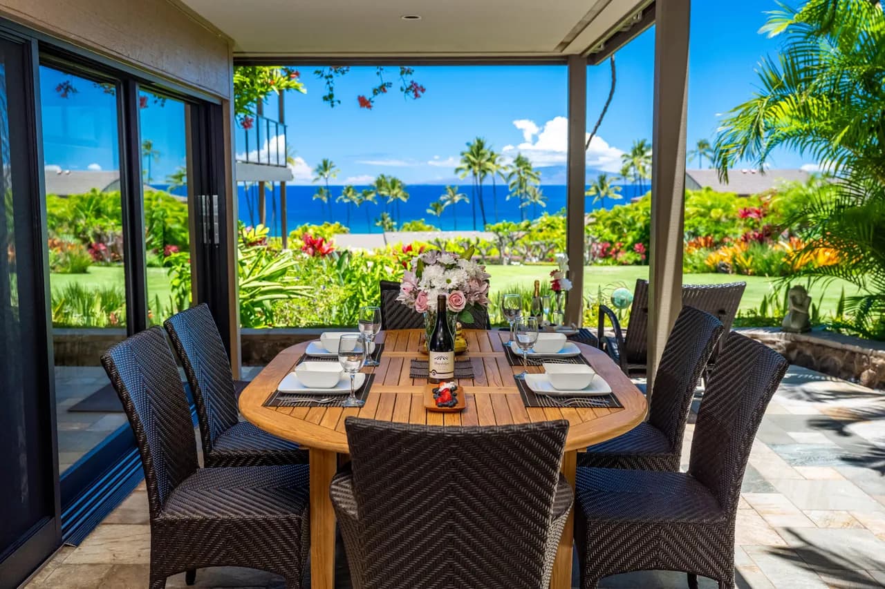 Oceanfront Condominium in Wailea Maui photo 2