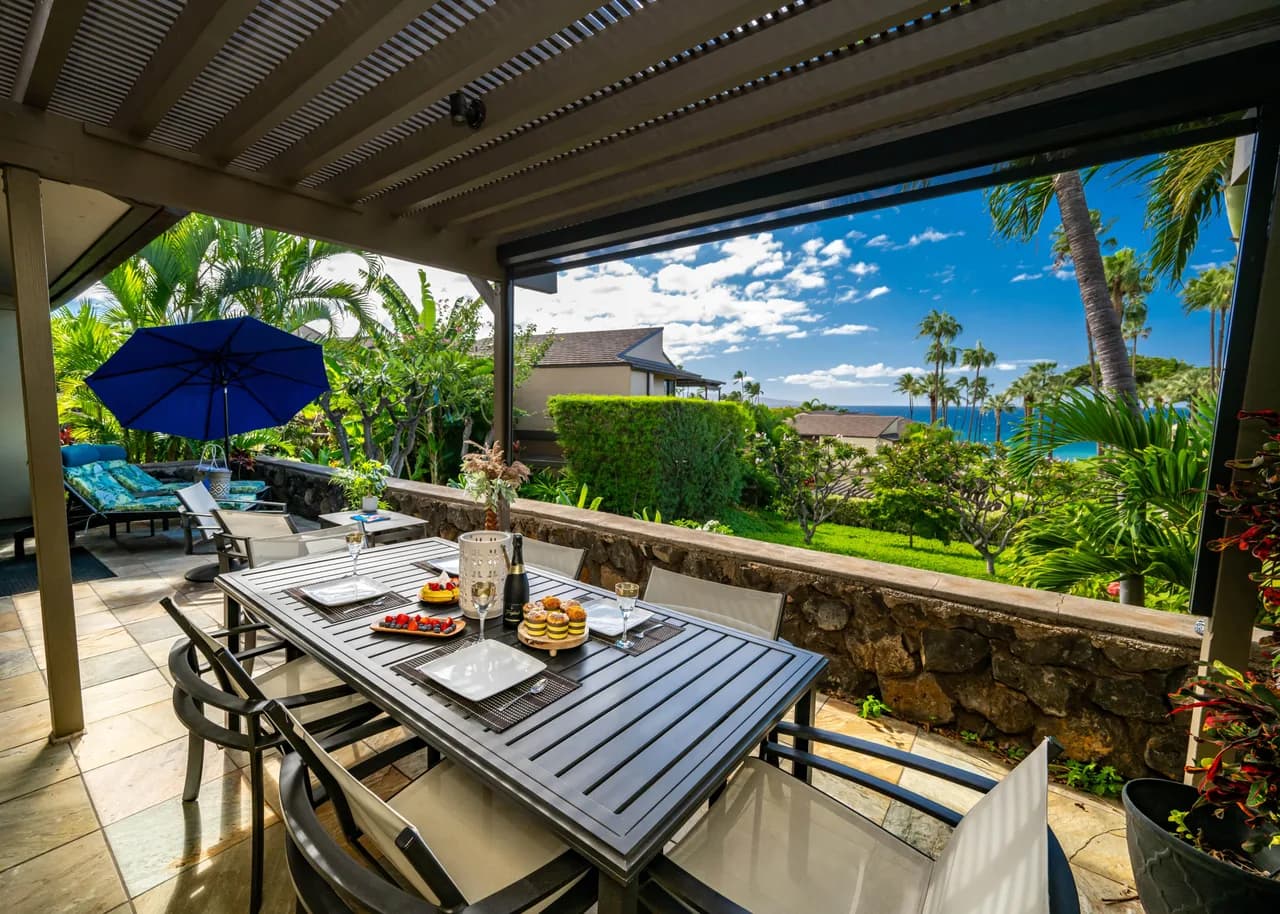 Luxury Beachfront Condominium in Wailea Maui photo 5