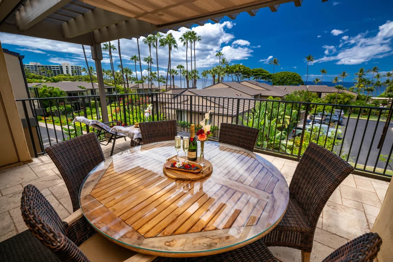 Beachside Luxury Condominium in Wailea Maui photo 2
