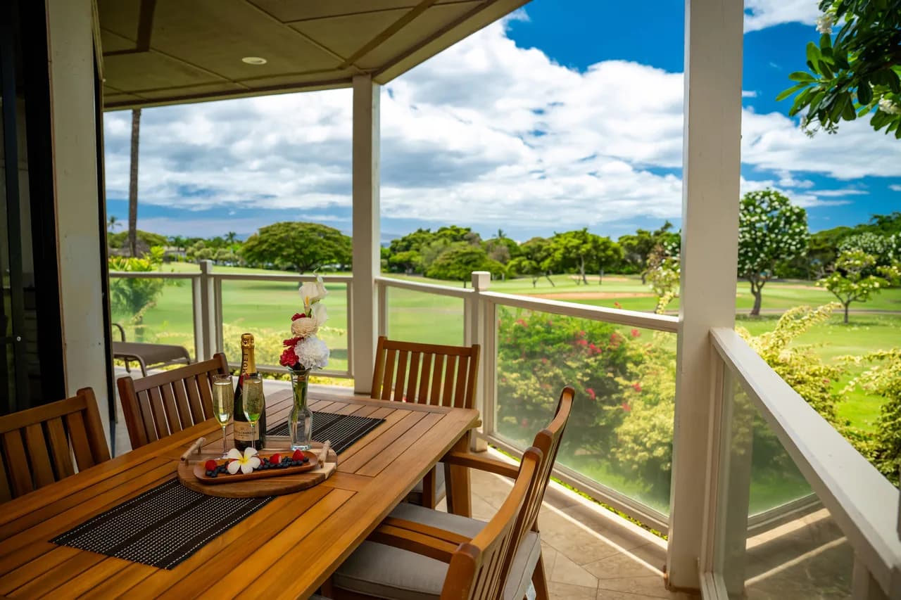 Luxurious Resort-Style Condominium in Wailea photo 2