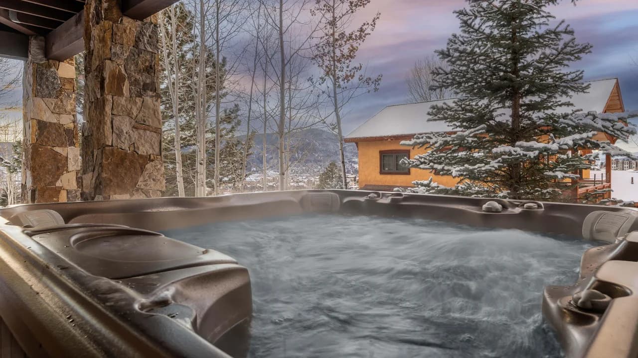 Mountain View Vacation Home in Steamboat Springs photo 2