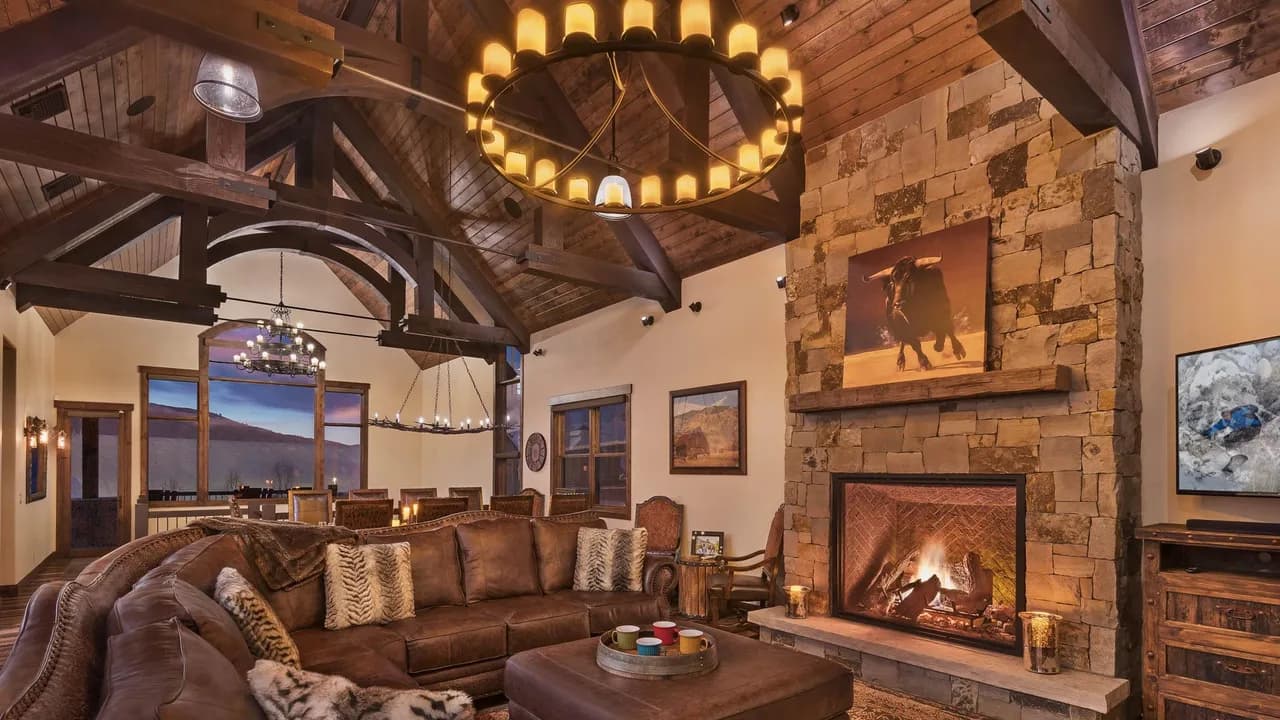 Spacious Retreat Near Ski Lifts in Steamboat Springs