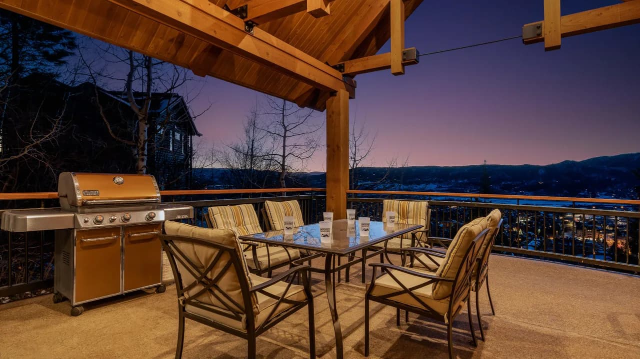 Spacious Vacation Home in Steamboat Springs photo 4