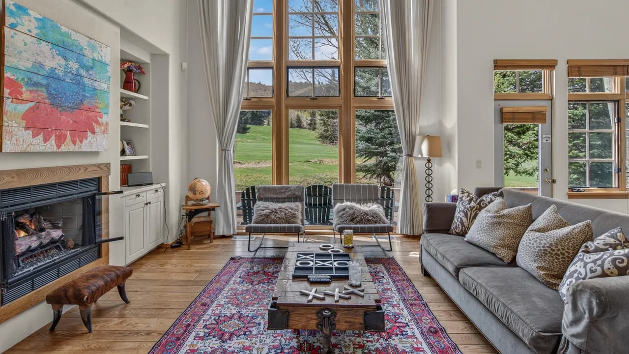 Ski-In Ski-Out Vacation Home in Beaver Creek photo 3
