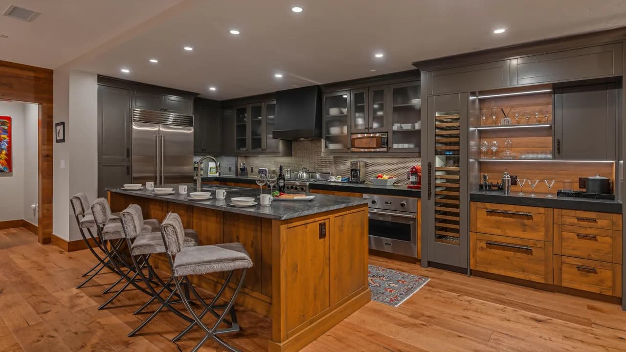 Ski-In Ski-Out Condominium in Steamboat Springs photo 4