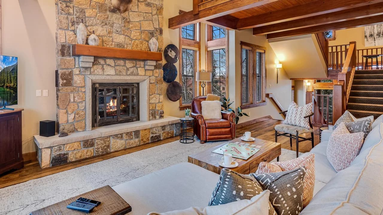 Ski-In Ski-Out Vacation Home in Steamboat Springs photo 2