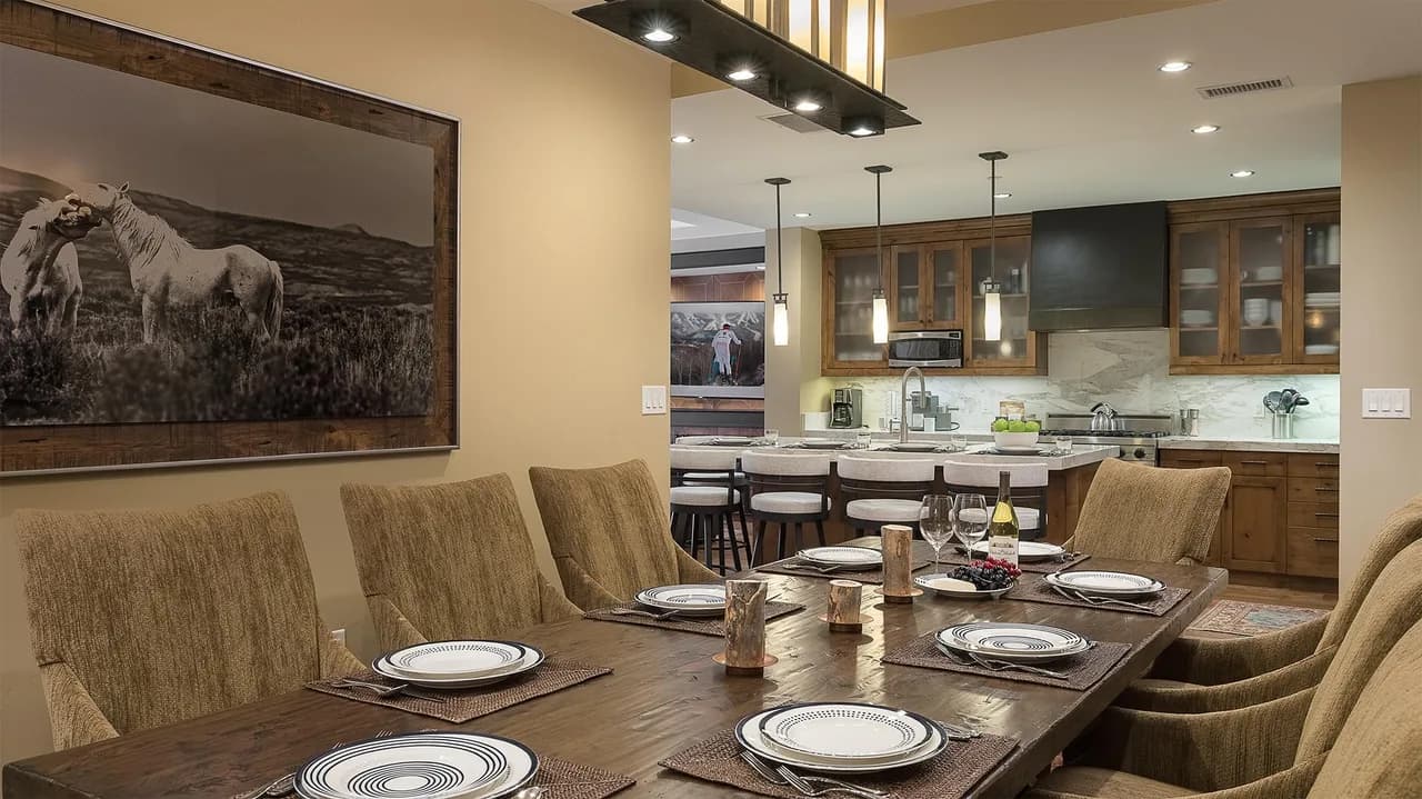 Luxurious Mountain-View Condominium in Steamboat Springs photo 5