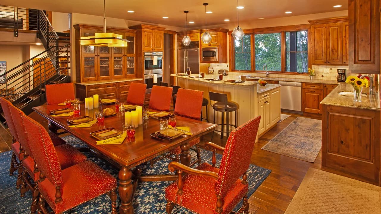 Luxurious Mountain View Vacation Home in Steamboat Springs photo 5