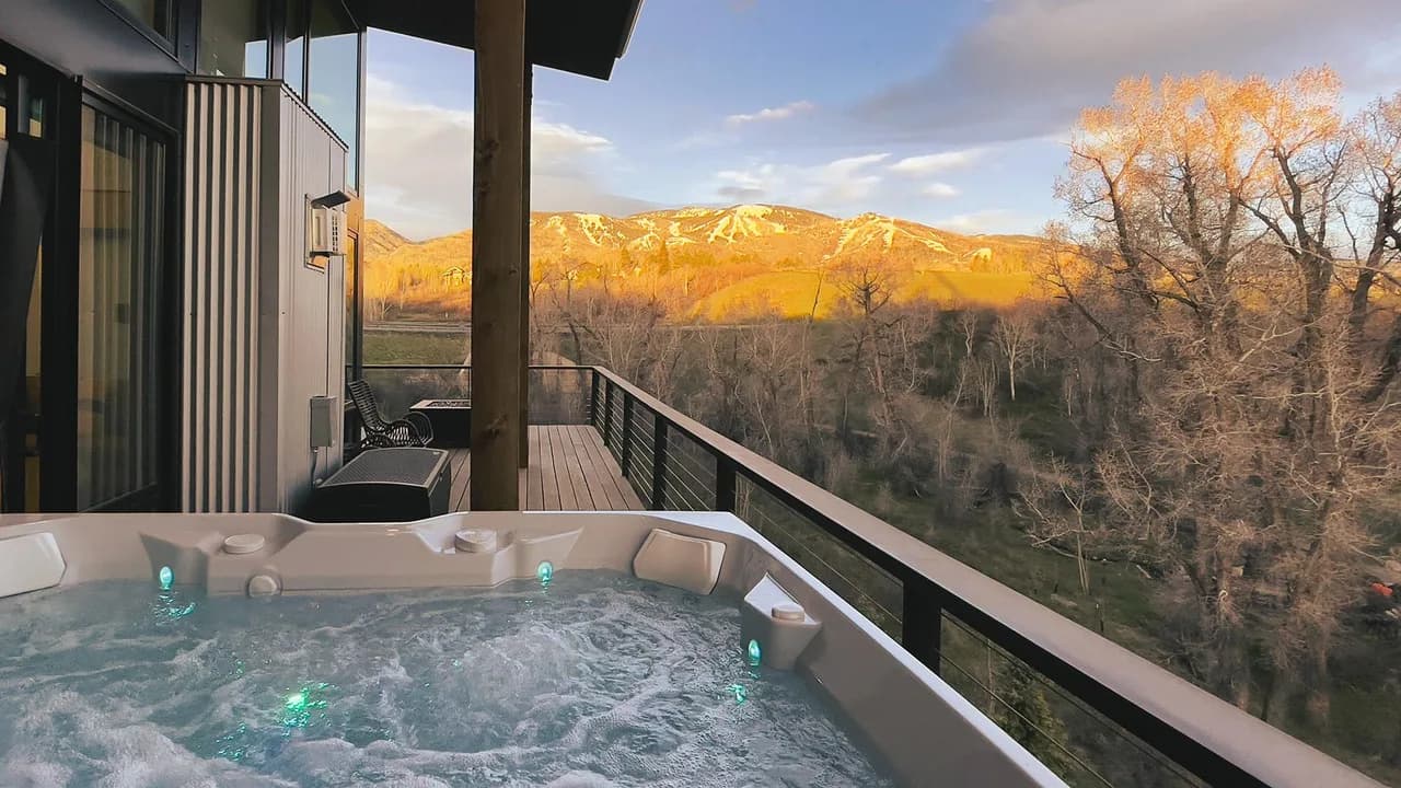 Hilltop Vacation Home in Steamboat Springs, Colorado photo 2