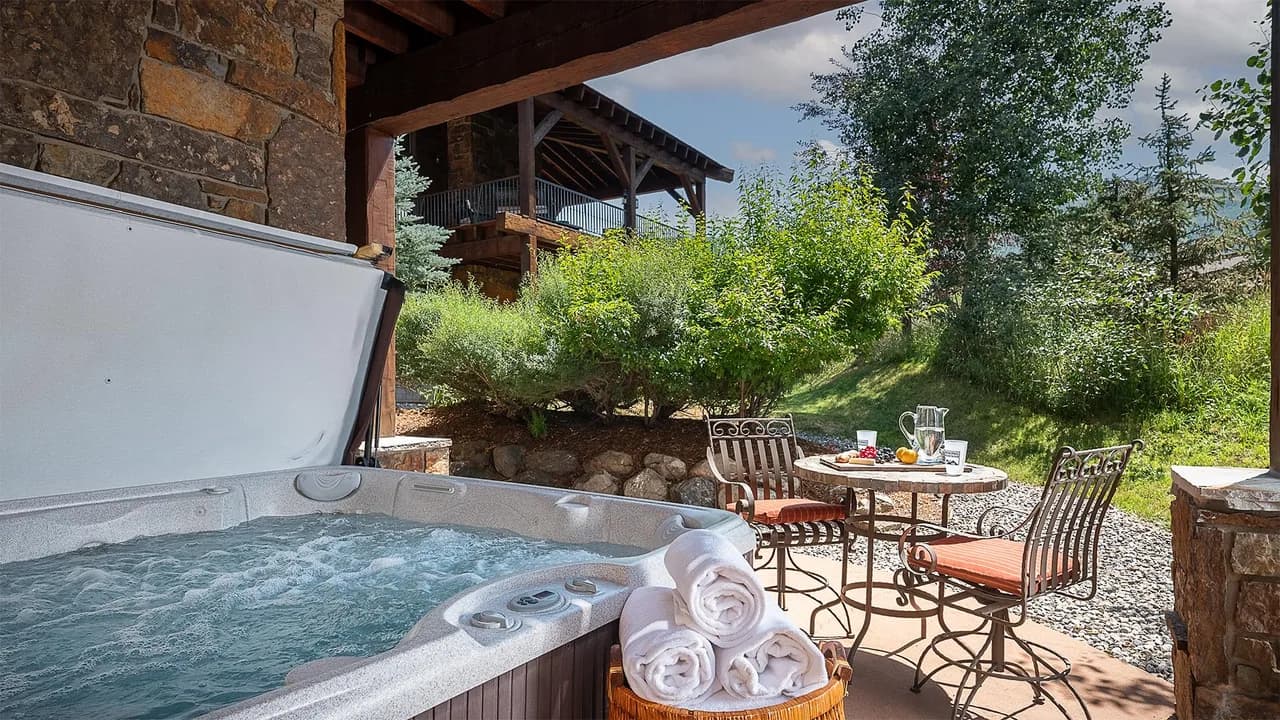 Ski-In Ski-Out Vacation Home in Steamboat Springs photo 2