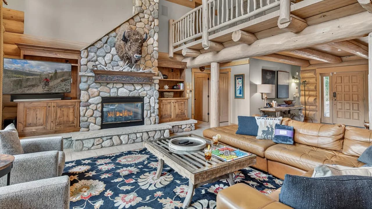 Spacious Mountain View Vacation Home in Breckenridge photo 4