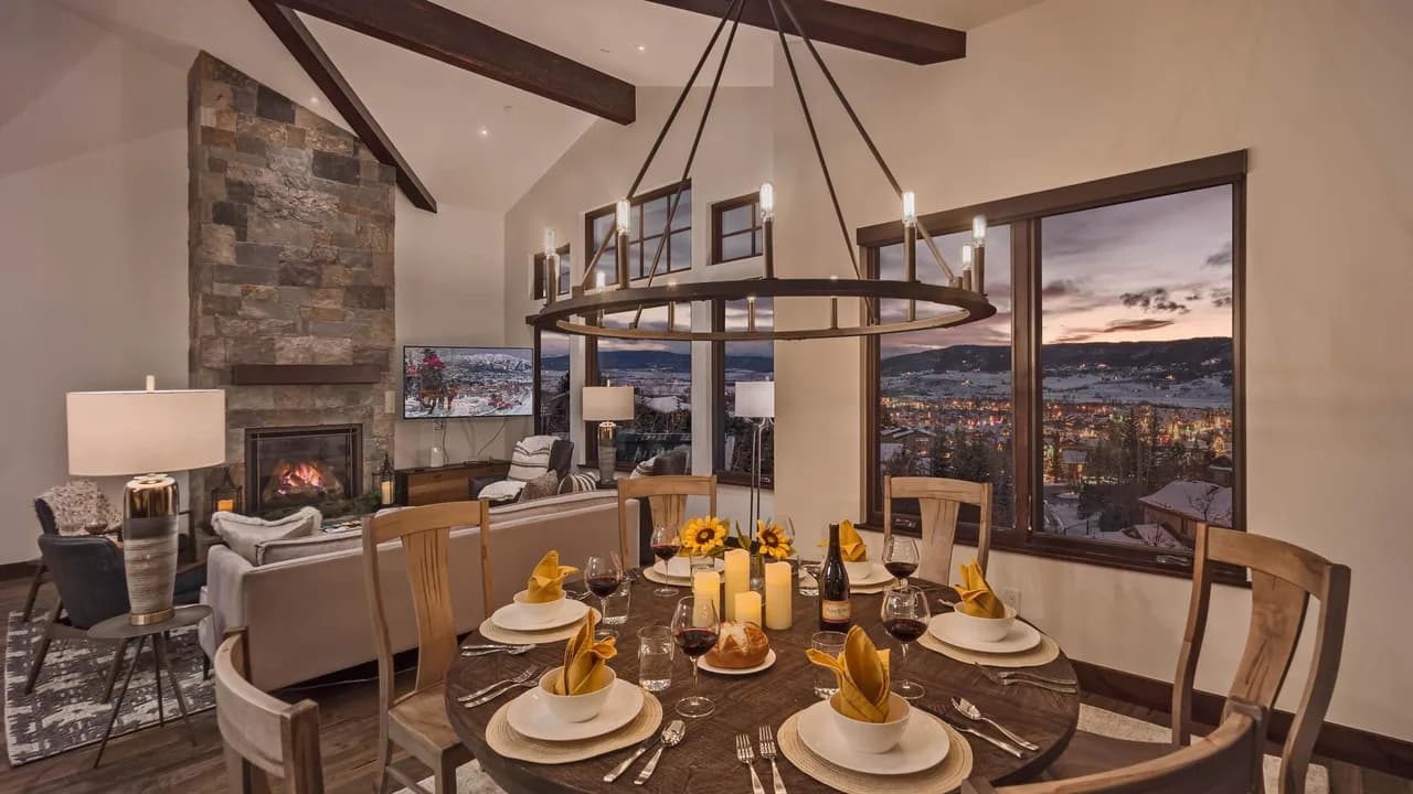 Luxury Mountain View Vacation Home in Steamboat Springs photo 3