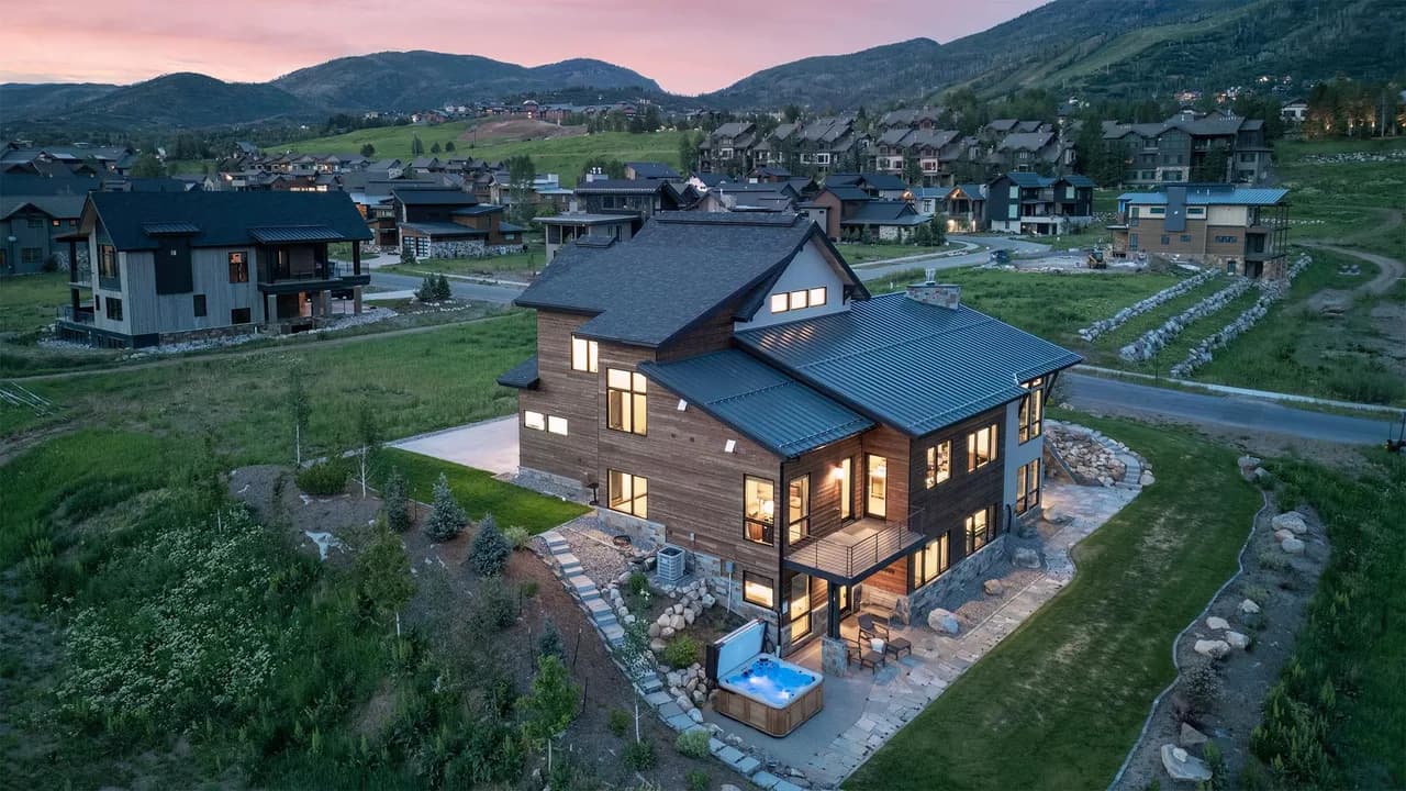 Luxury Ski-In Vacation Home in Steamboat Springs photo 4