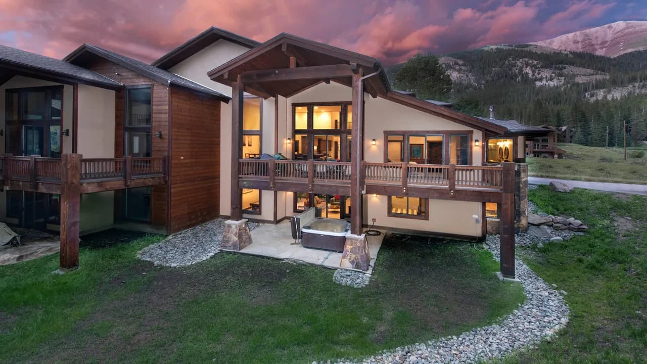 Secluded Forest Retreat in Breckenridge photo 3