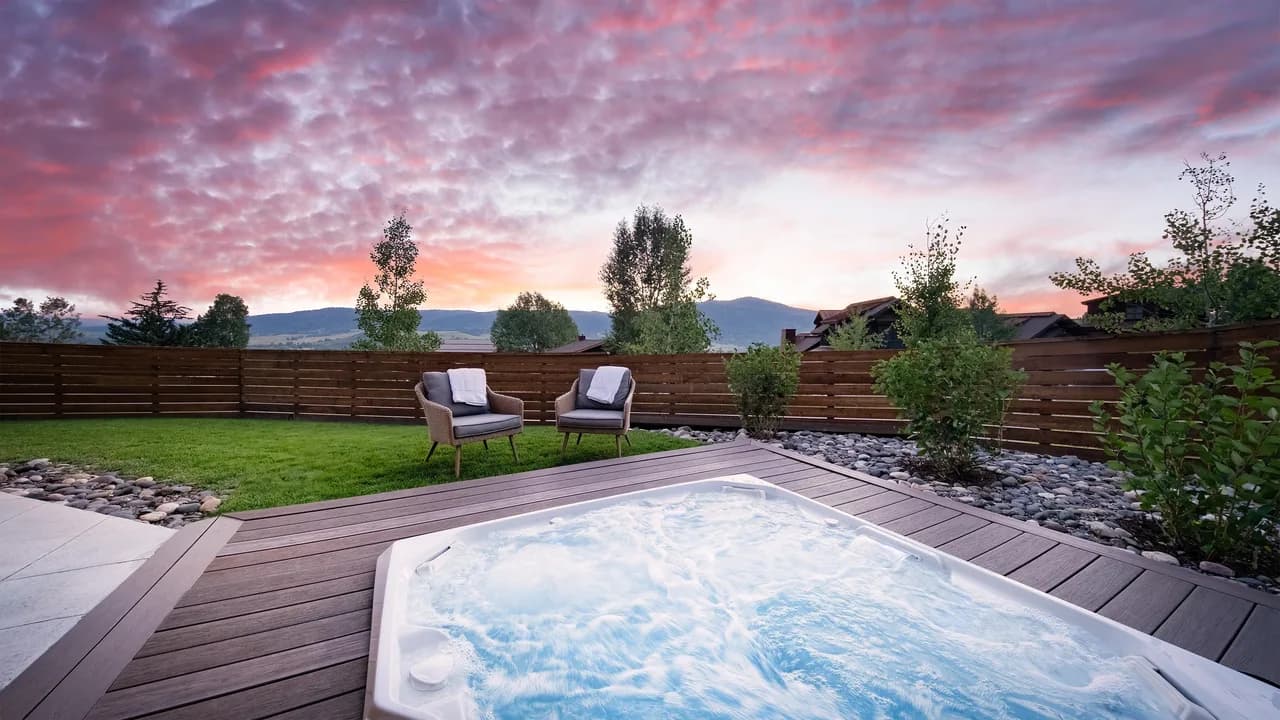 Mountain View Luxury Vacation Home in Steamboat Springs photo 2