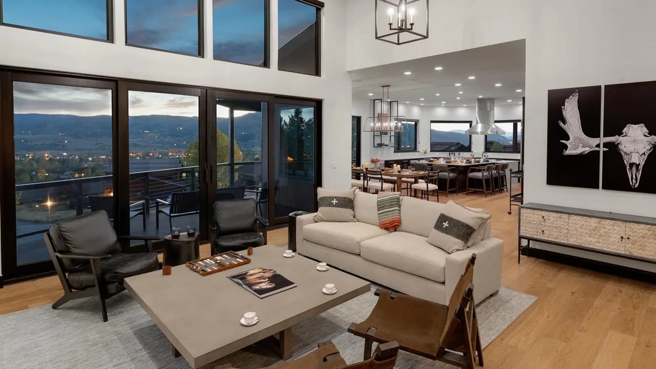 Mountain View Luxury Vacation Home in Steamboat Springs photo 4