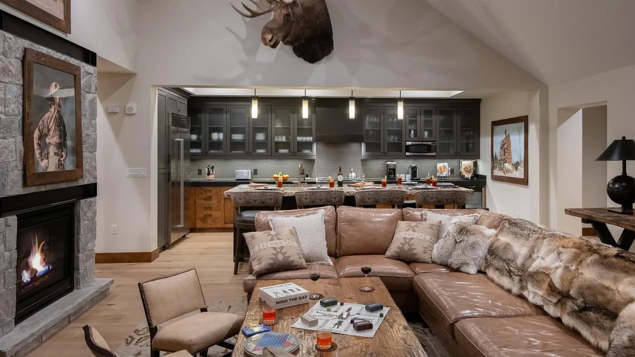 Ski-In Ski-Out Penthouse in Steamboat Springs photo 3