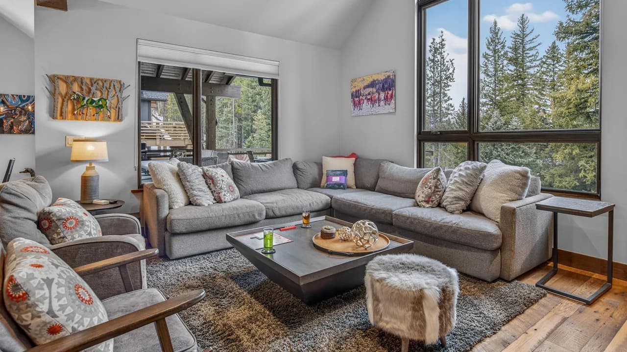 Riverfront Vacation Home in Breckenridge photo 3