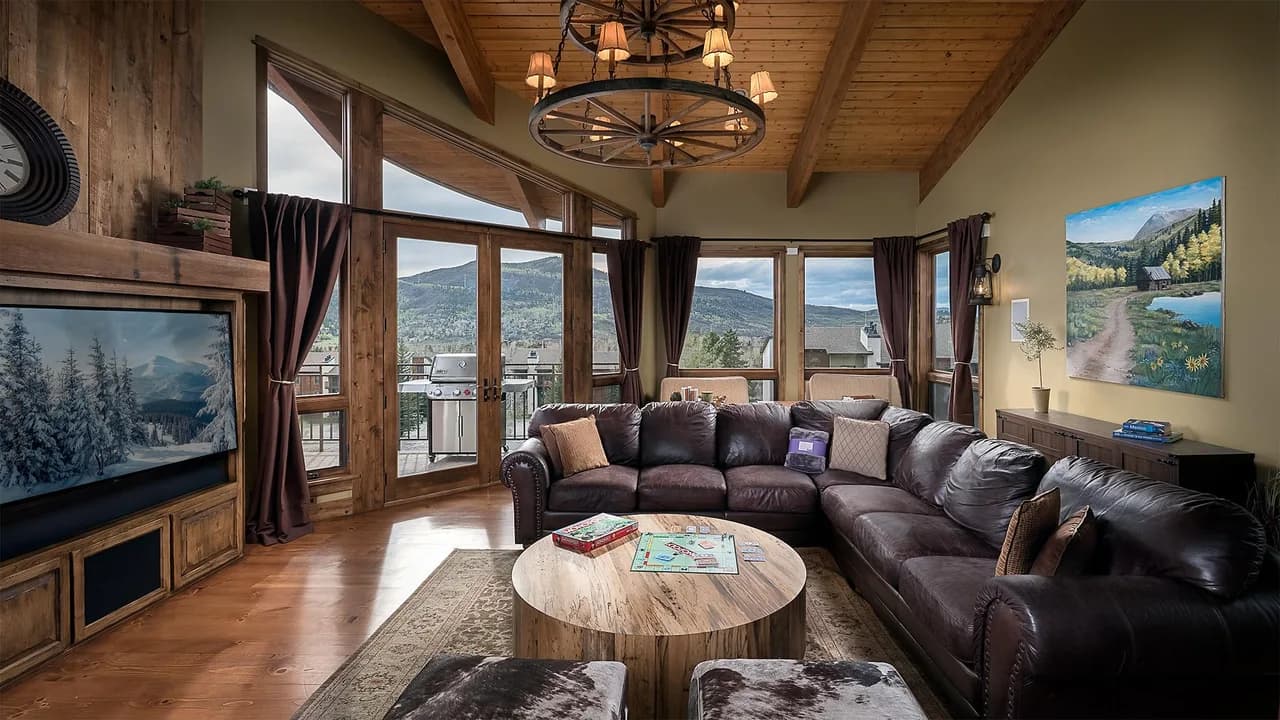 Ski-In Ski-Out Vacation Home in Steamboat Springs Colorado photo 2