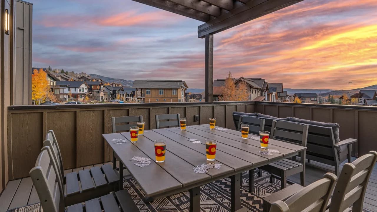Spacious Lodge with Private Hot Tub in Steamboat Springs photo 5