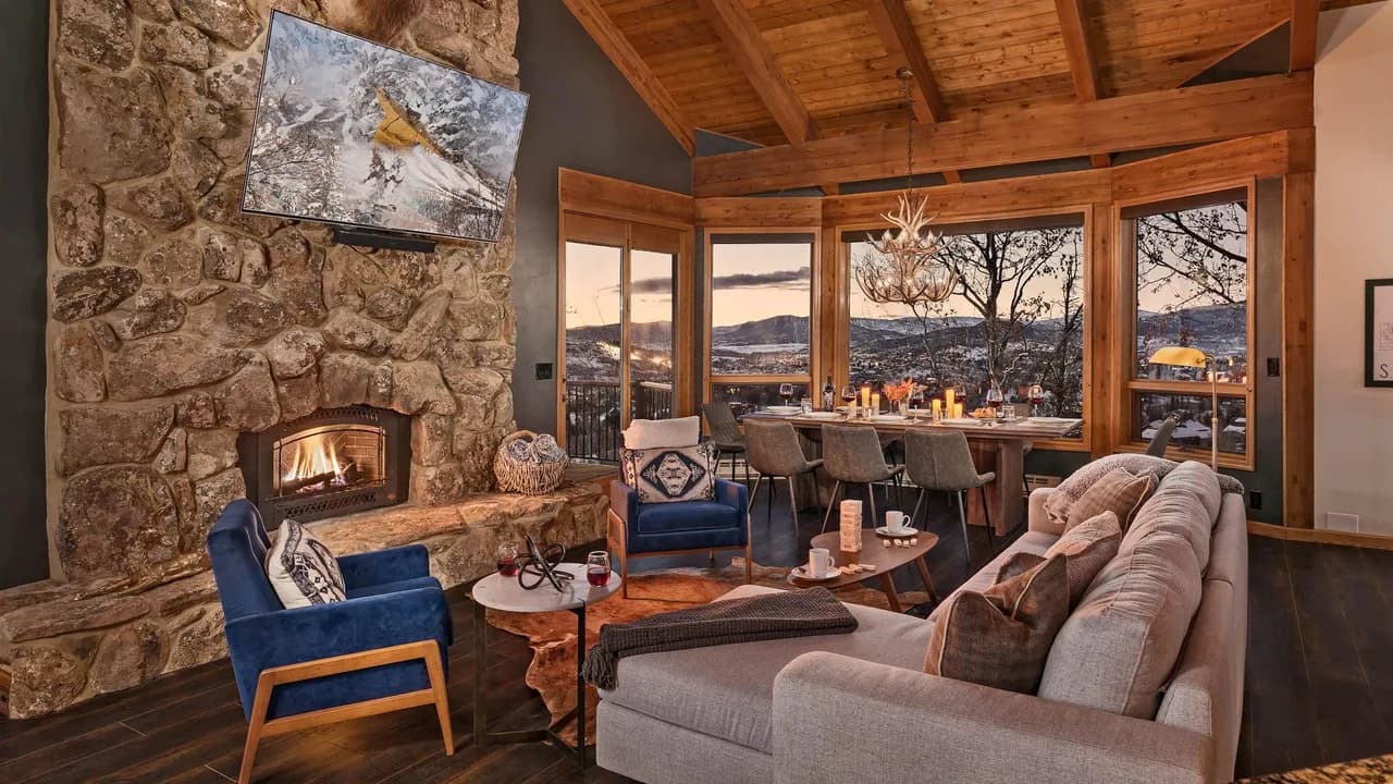 Mountain View Luxury Vacation Home in Steamboat Springs photo 3