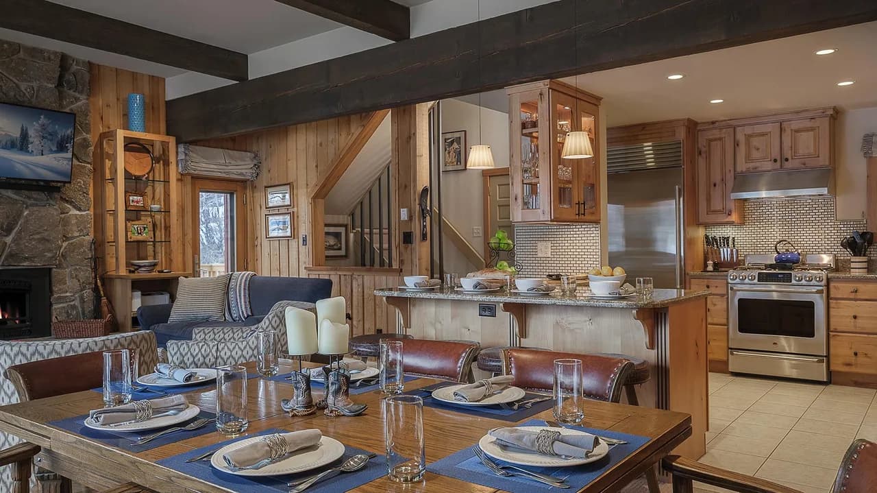 Ski-In Vacation Home in Steamboat Springs Colorado photo 5