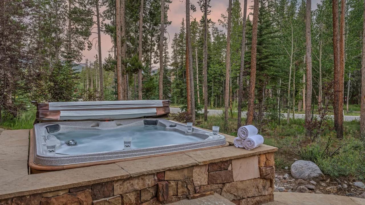 Alpine Grandeur Vacation Home in Breckenridge photo 2