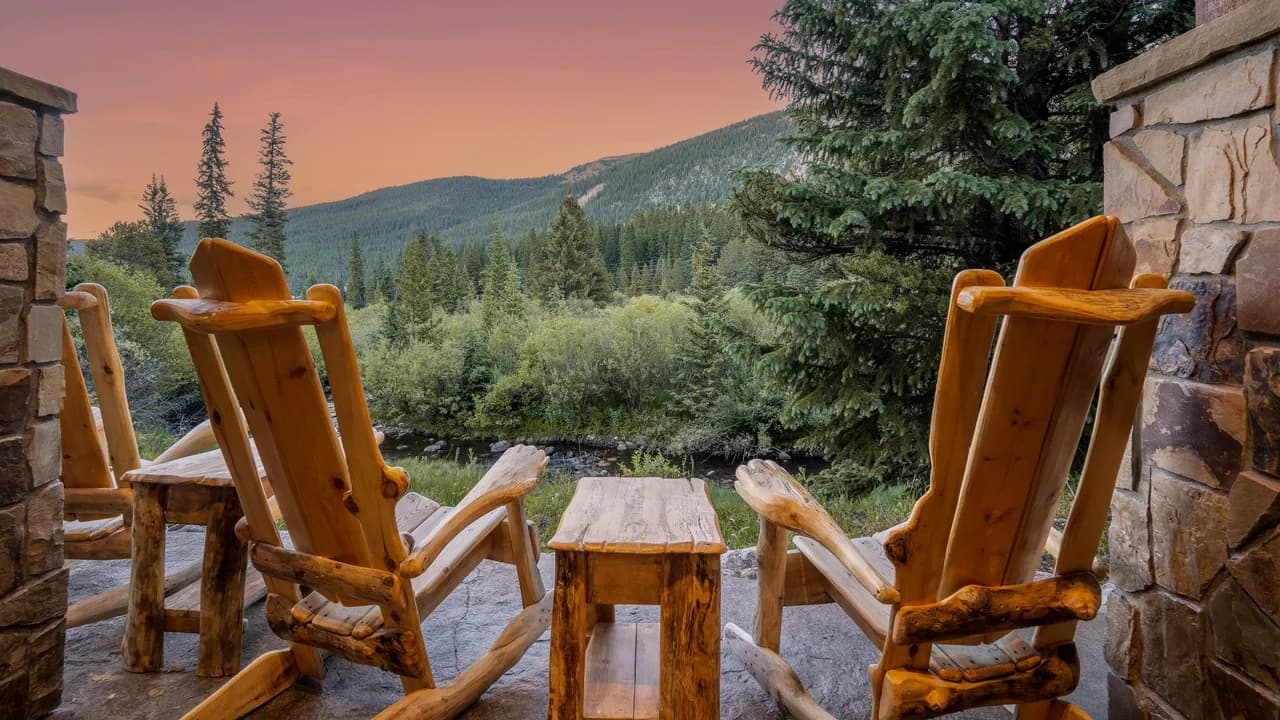 Ski-in Ski-out Luxury Home in Breckenridge photo 5