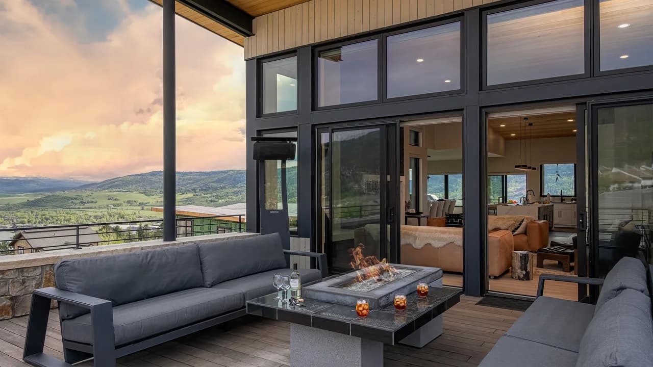 Lakeside Luxury Vacation Home in Steamboat Springs photo 4