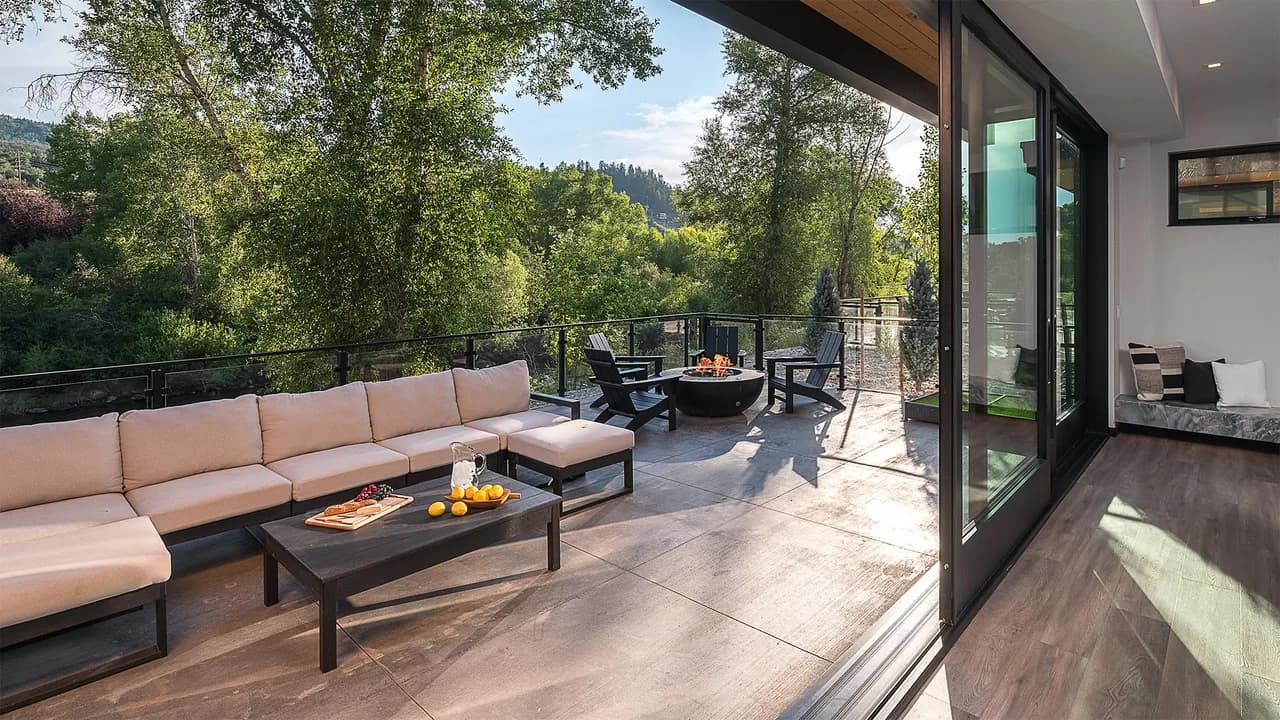 Luxury Ski-In Ski-Out Home in Steamboat Springs photo 3