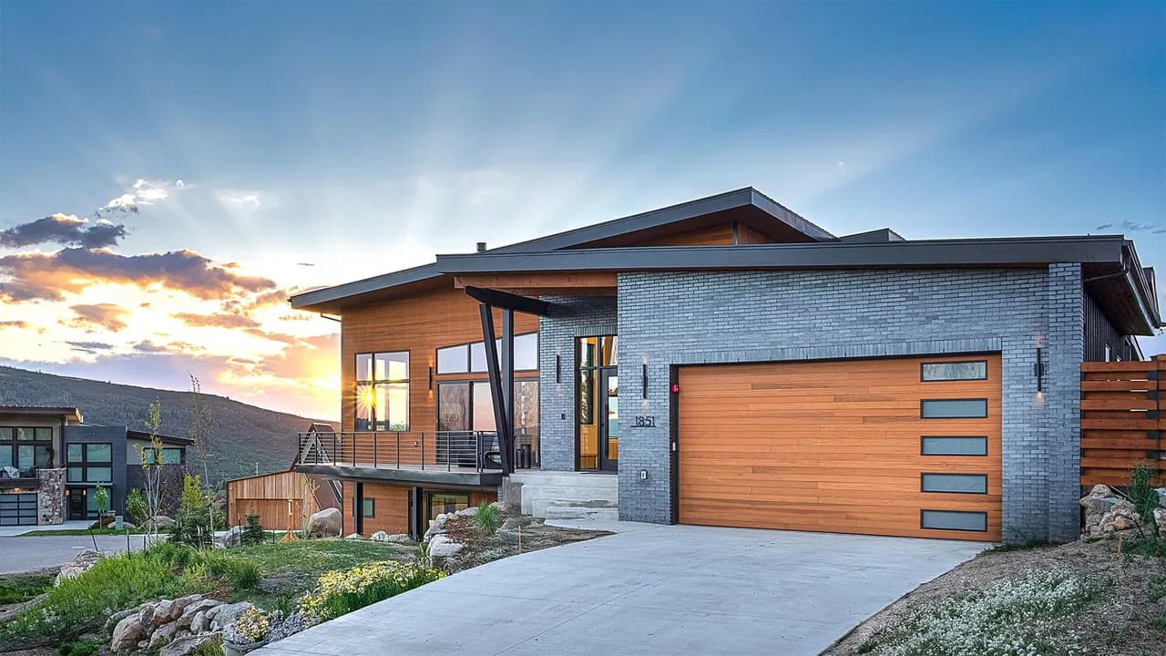Spacious Retreat Near Steamboat Springs