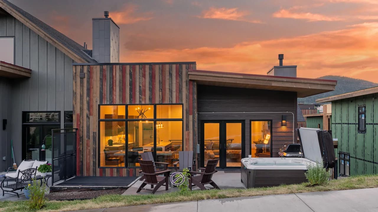 Ski-In-Ski-Out Vacation Home in Steamboat Springs photo 2