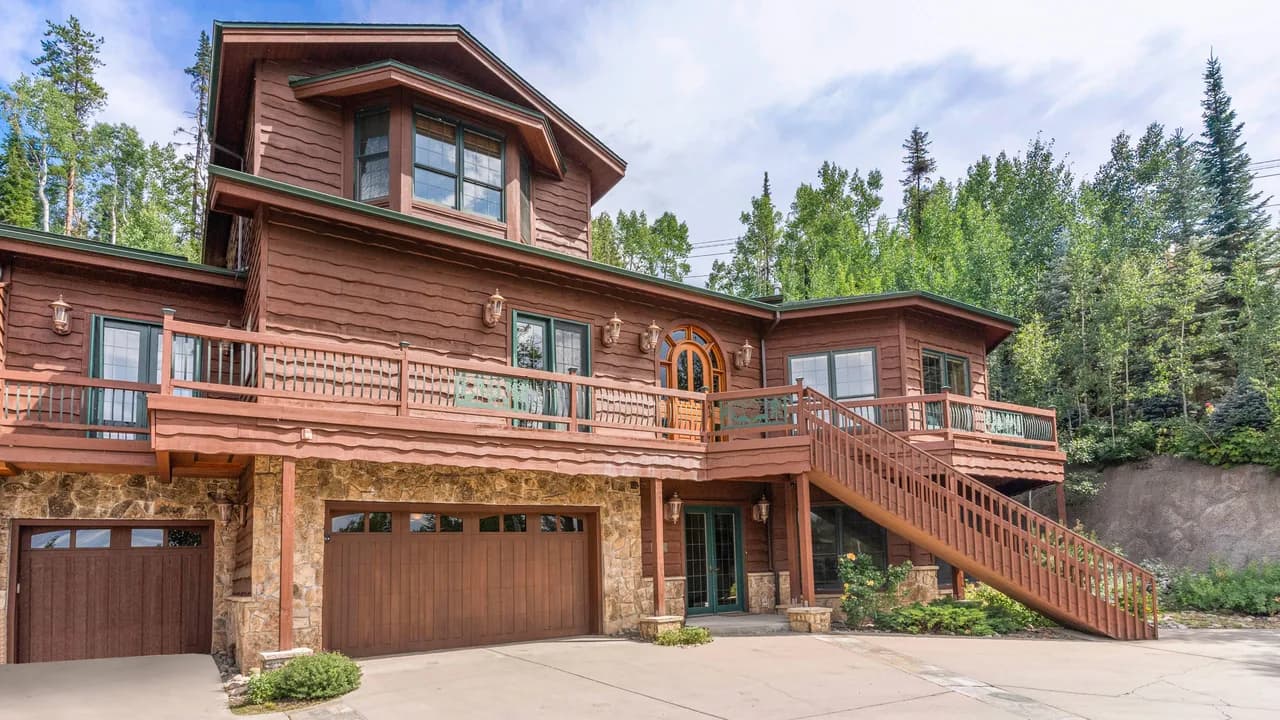 Expansive Mountain View Vacation Home in Steamboat Springs