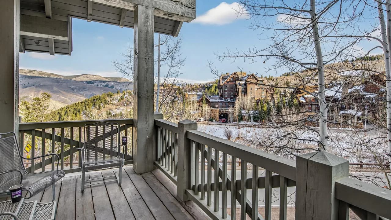 Mountain View Vacation Home in Avon photo 5
