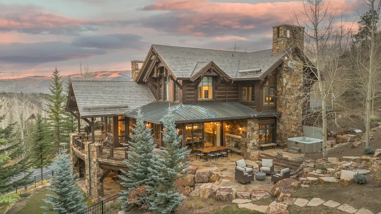 Spacious Retreat Vacation Home in Edwards Colorado