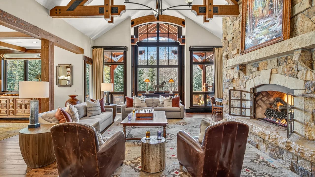 Spacious Retreat Vacation Home in Edwards Colorado photo 2