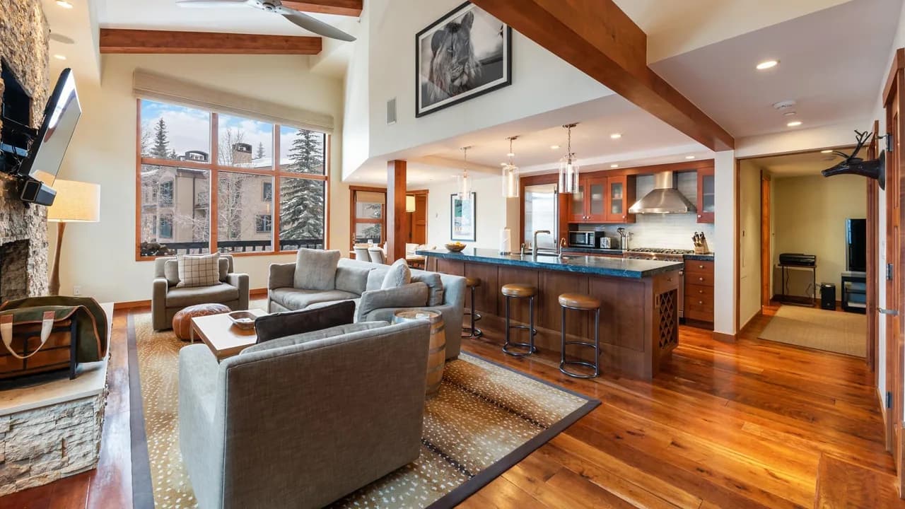 Mountain View Luxury Condominium in Vail photo 3