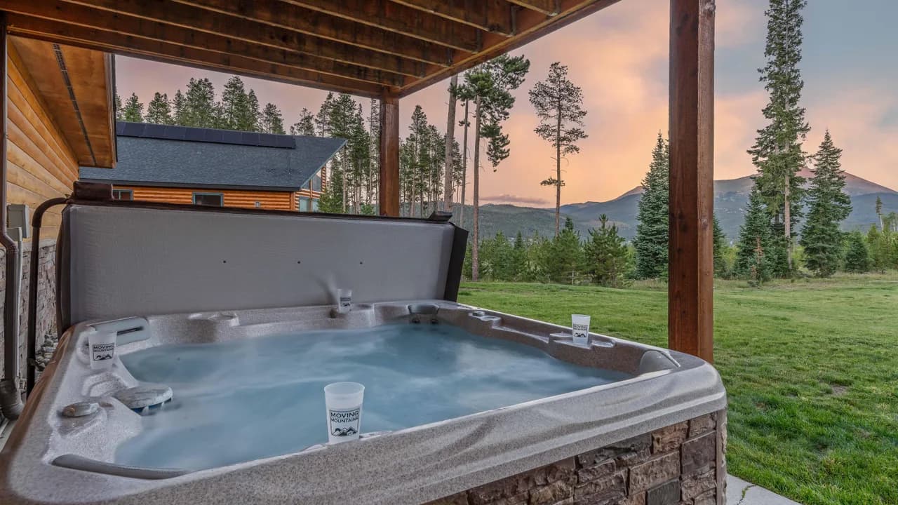 Mountain-View Vacation Home in Breckenridge photo 3