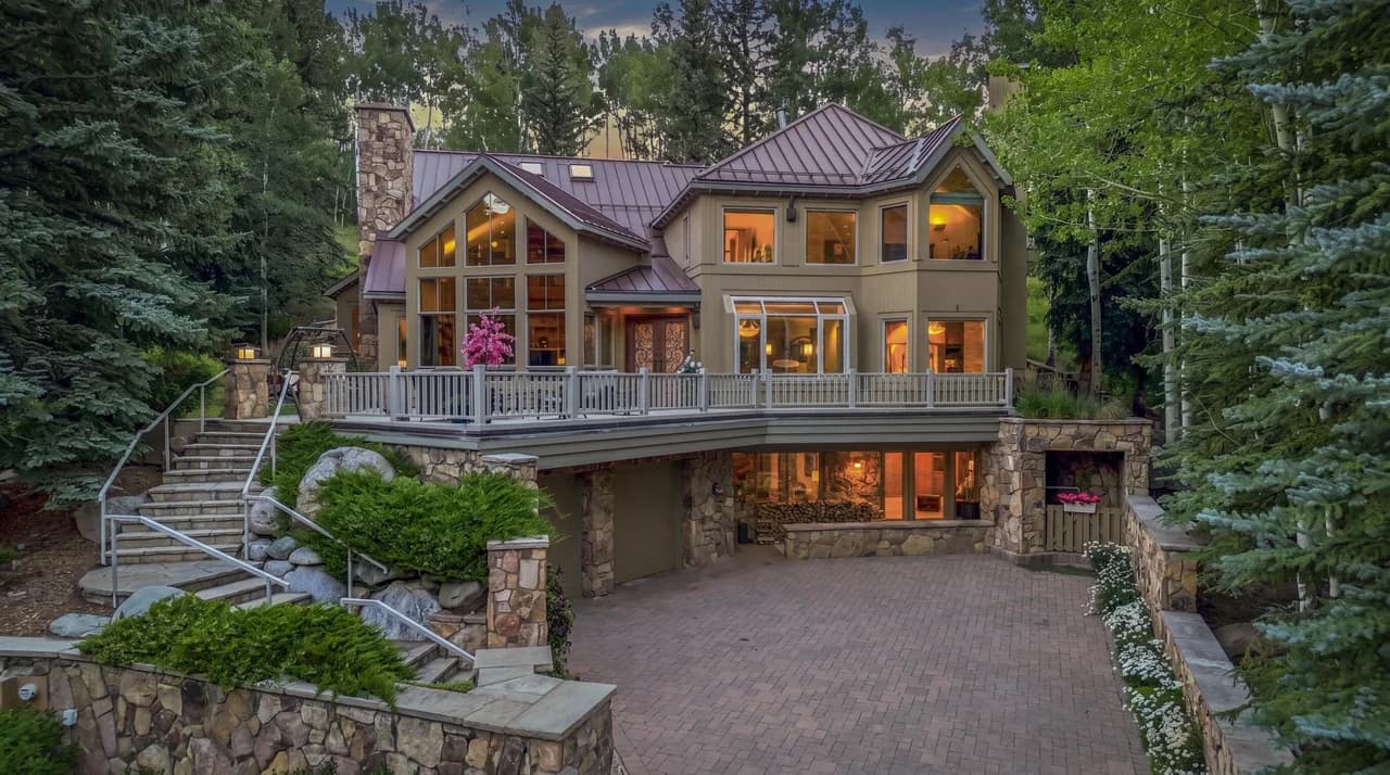 Spacious Vacation Home in Beaver Creek