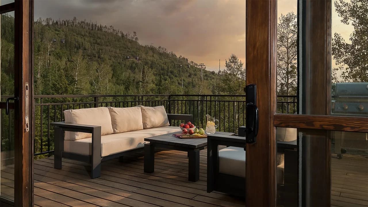Spacious Luxury Vacation Home in Steamboat Springs photo 4