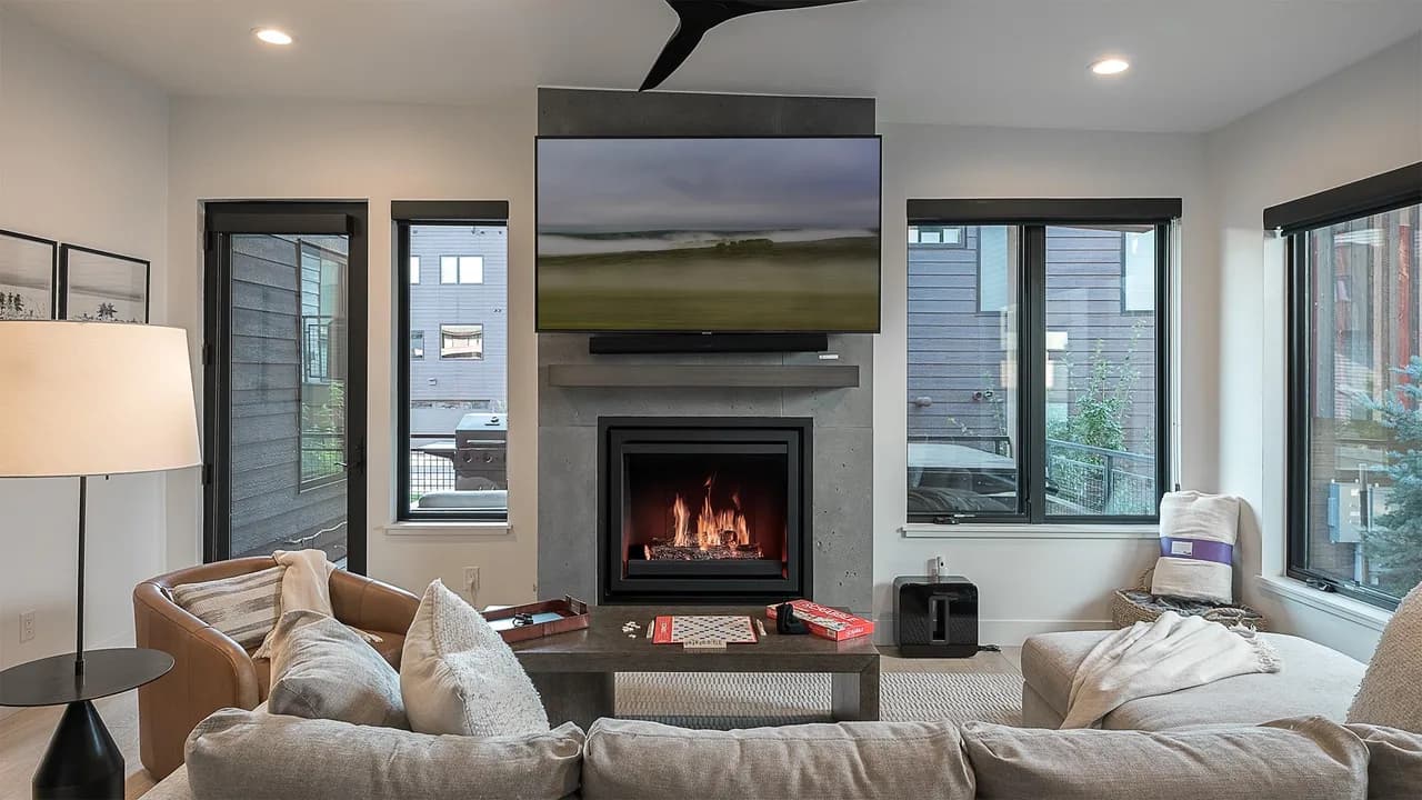 Expansive Vacation Home in Steamboat Springs photo 2
