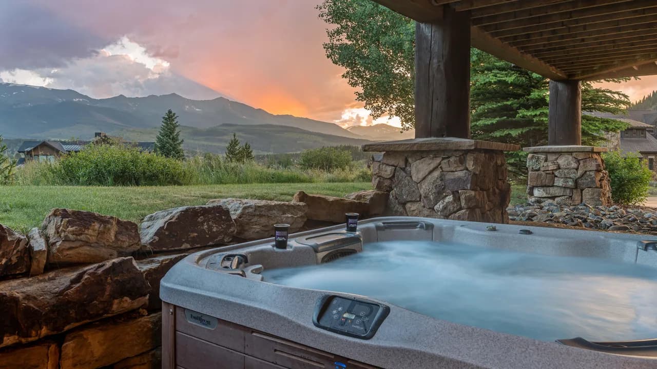 Ski Lodge Vacation Home in Breckenridge photo 2