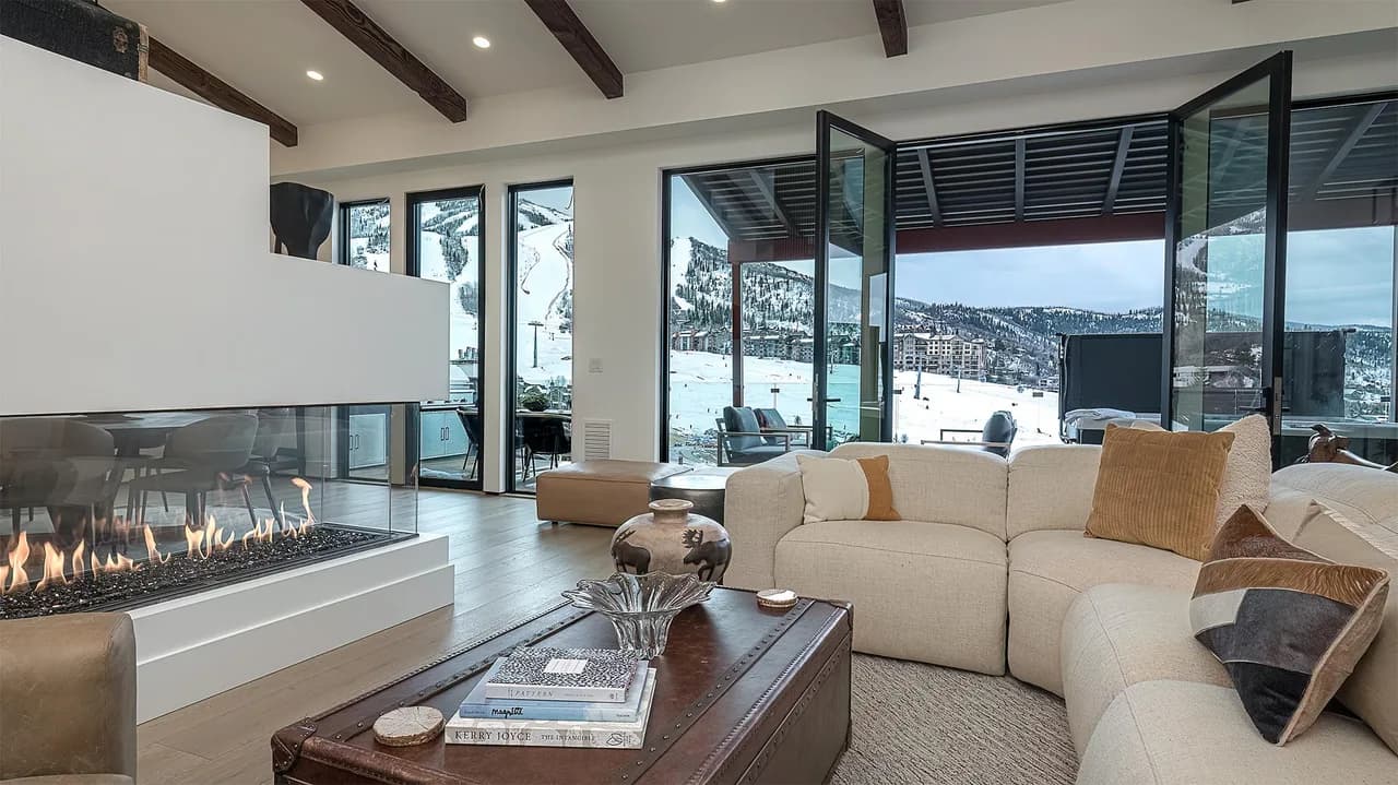 Scenic Hillside Retreat in Steamboat Springs photo 5