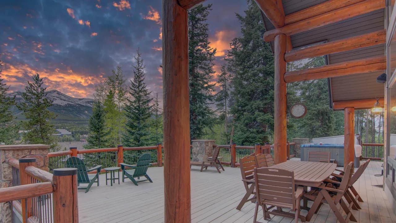 Charming Cabin with Scenic Views in Breckenridge photo 5