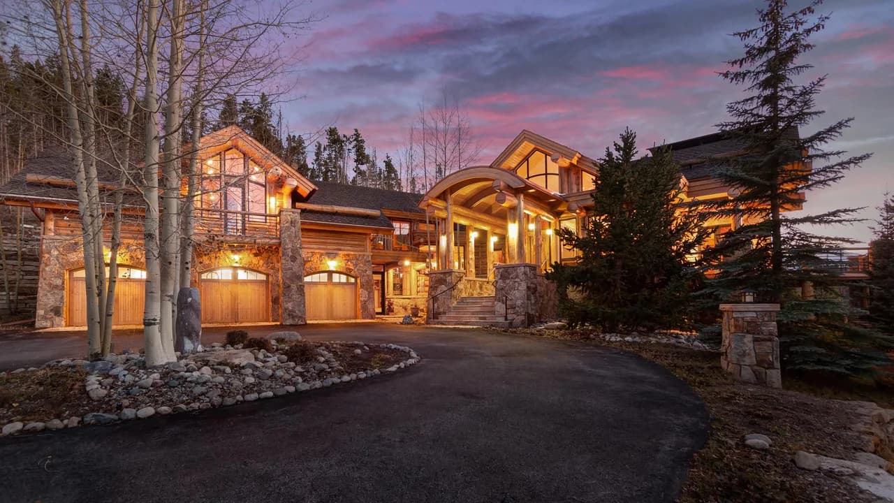 Ski-In Luxury Vacation Home in Breckenridge